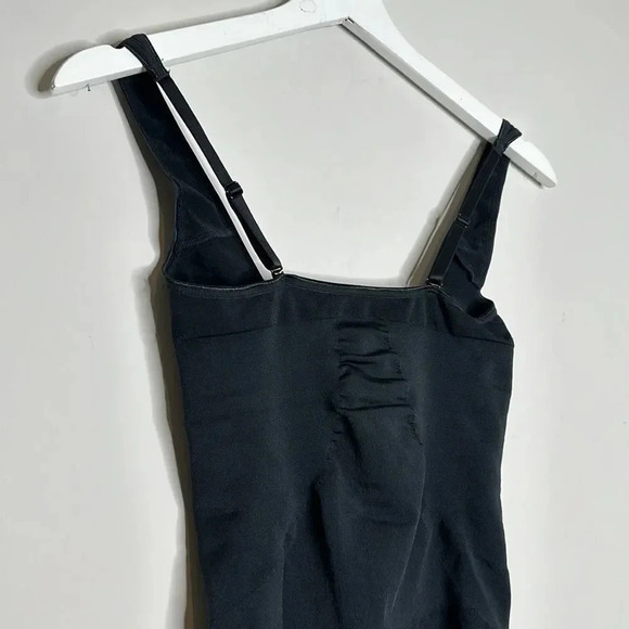 Assets Black Bodysuit - Picture 7 of 8